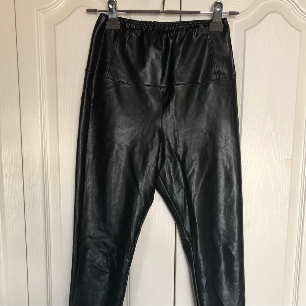 Wilfred Free Vegan Leather Leggings
